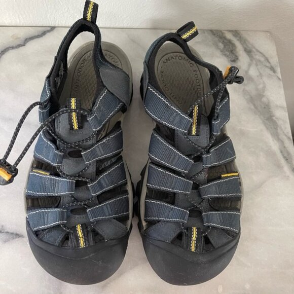 Keen Newport H2 Sandals Men\'s Size 8.5 Dark Blue Navy Water Shoes Waterproof EUC main image 9
